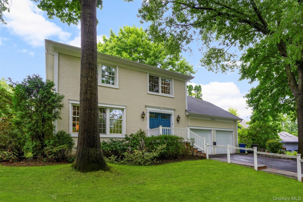 341 Orienta Avenue - Photo 1