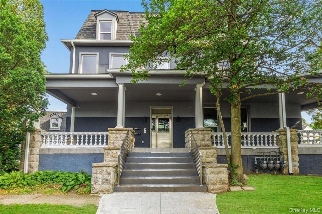 222 Primrose Avenue - Photo 15