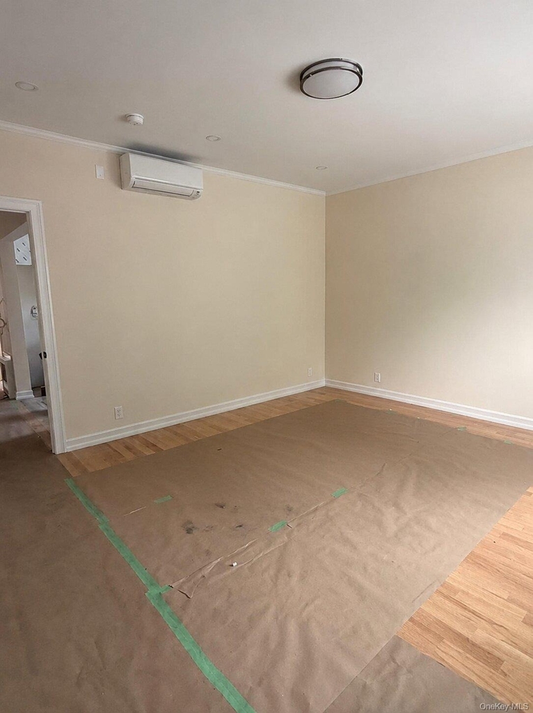 164-16 75th Road - Photo 2