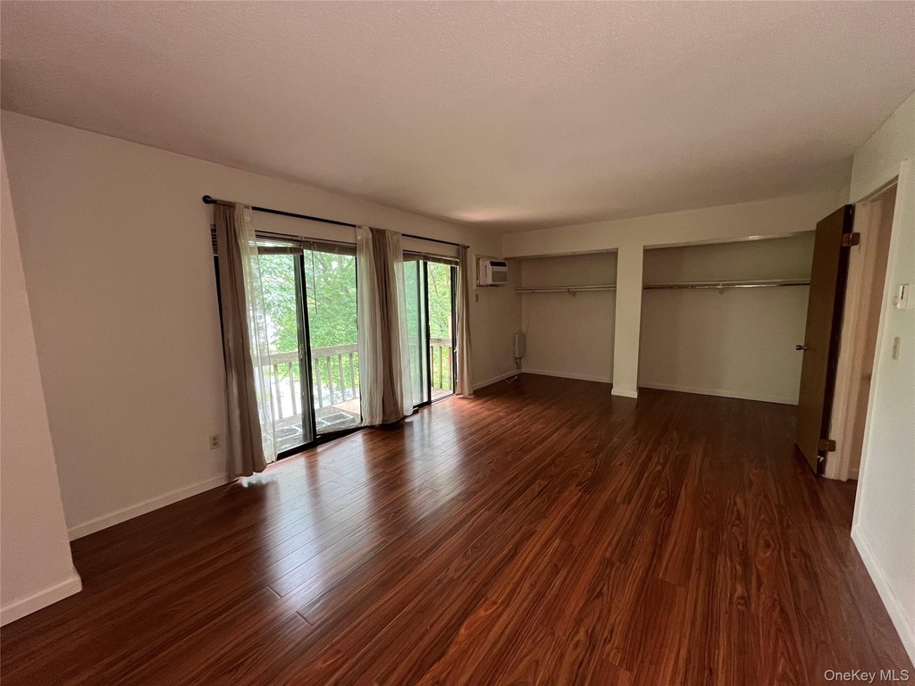 24 Hudson Heights Drive - Photo 14