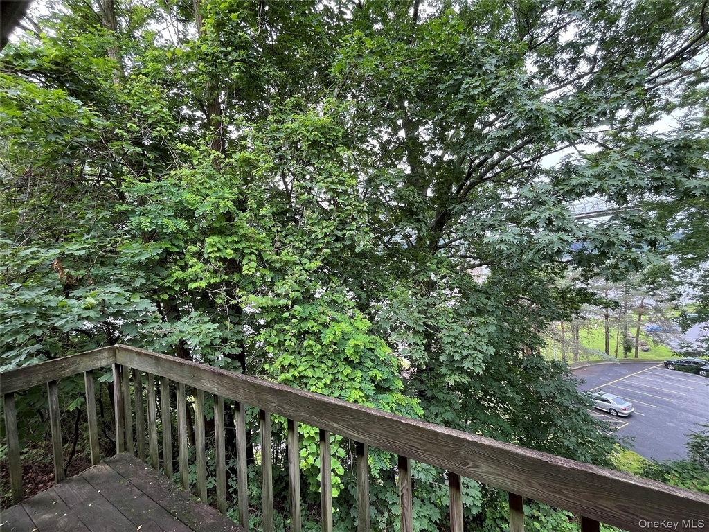 24 Hudson Heights Drive - Photo 16