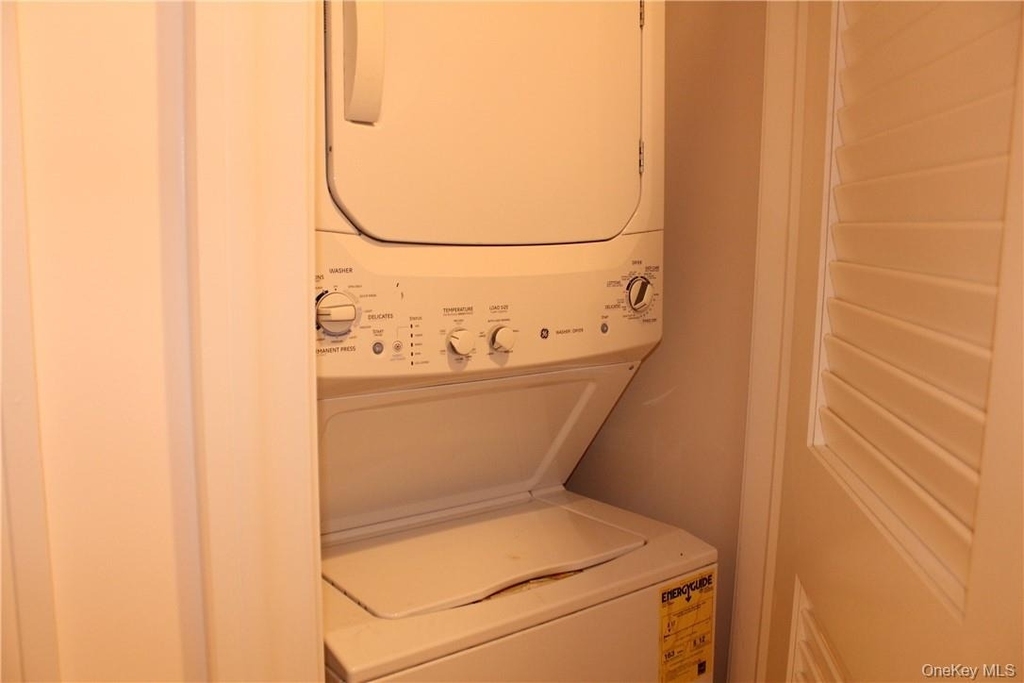 405 Trump Park - Photo 26
