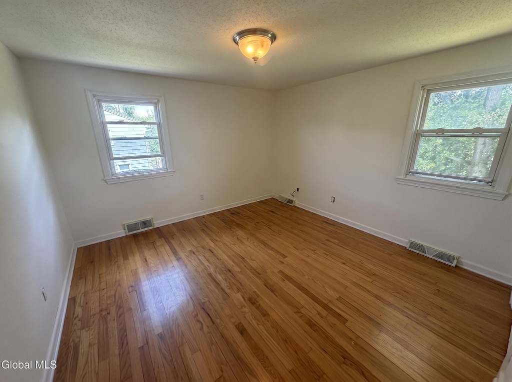 53 N Main Street - Photo 15