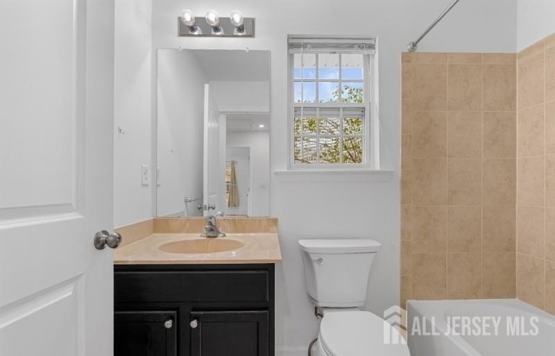 8 Alfred Avenue - Photo 18