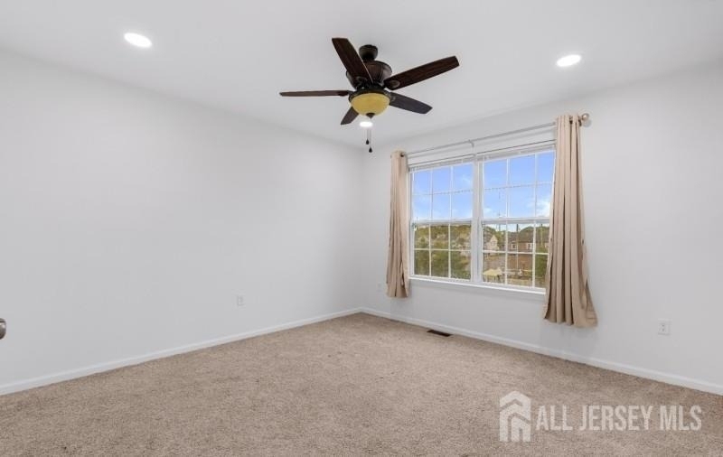 8 Alfred Avenue - Photo 13