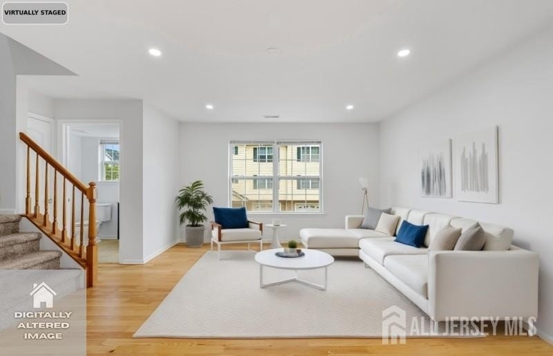8 Alfred Avenue - Photo 0