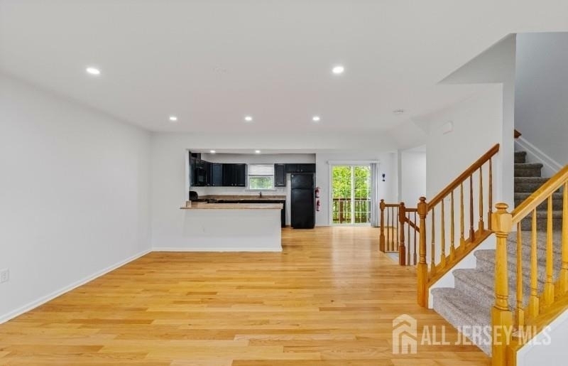 8 Alfred Avenue - Photo 4