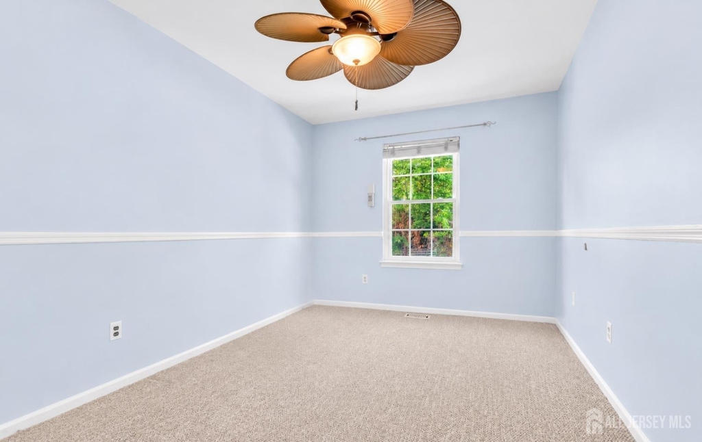 4 Lisa Court - Photo 14