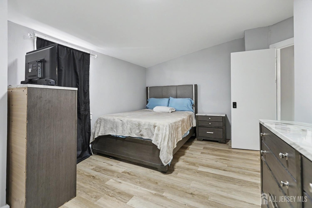 181 Hale Street - Photo 16