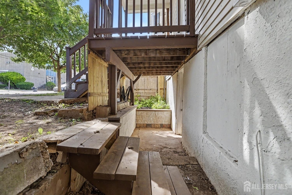 181 Hale Street - Photo 25
