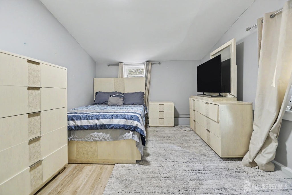 181 Hale Street - Photo 11