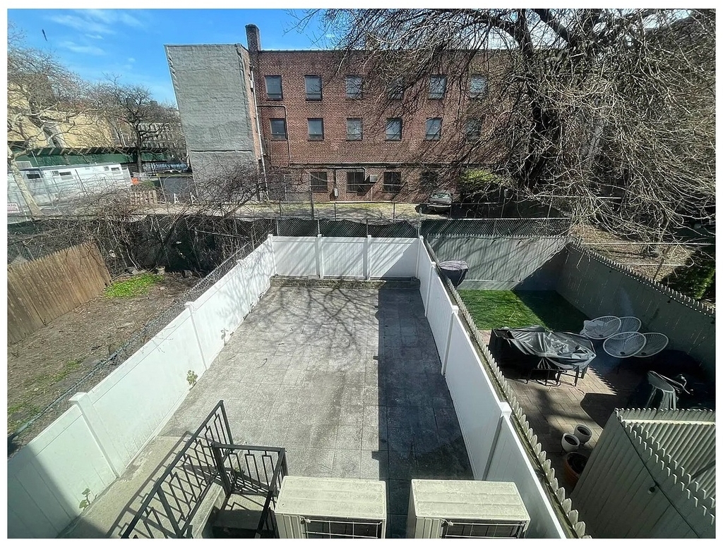 2113 5th Avenue - Photo 13