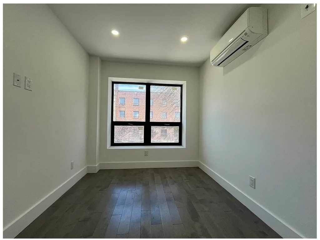 2113 5th Avenue - Photo 7
