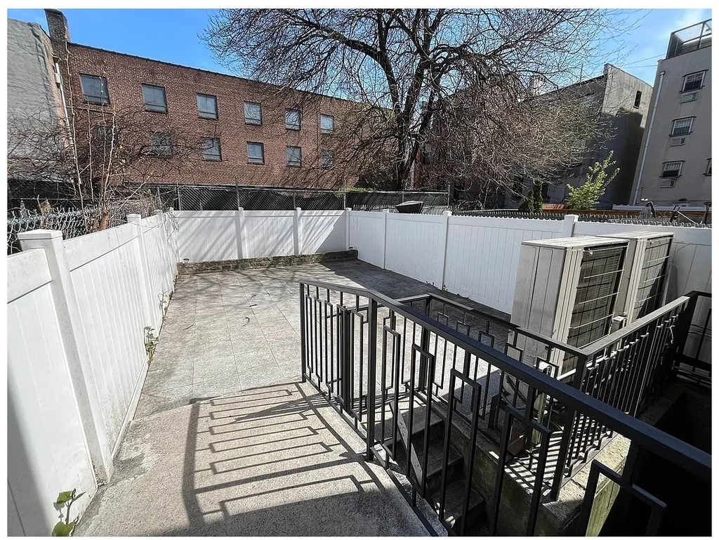 2113 5th Avenue - Photo 14