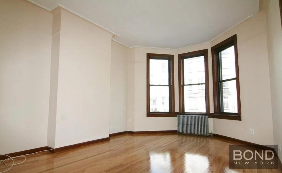 100 Cornelia Street - Photo 0