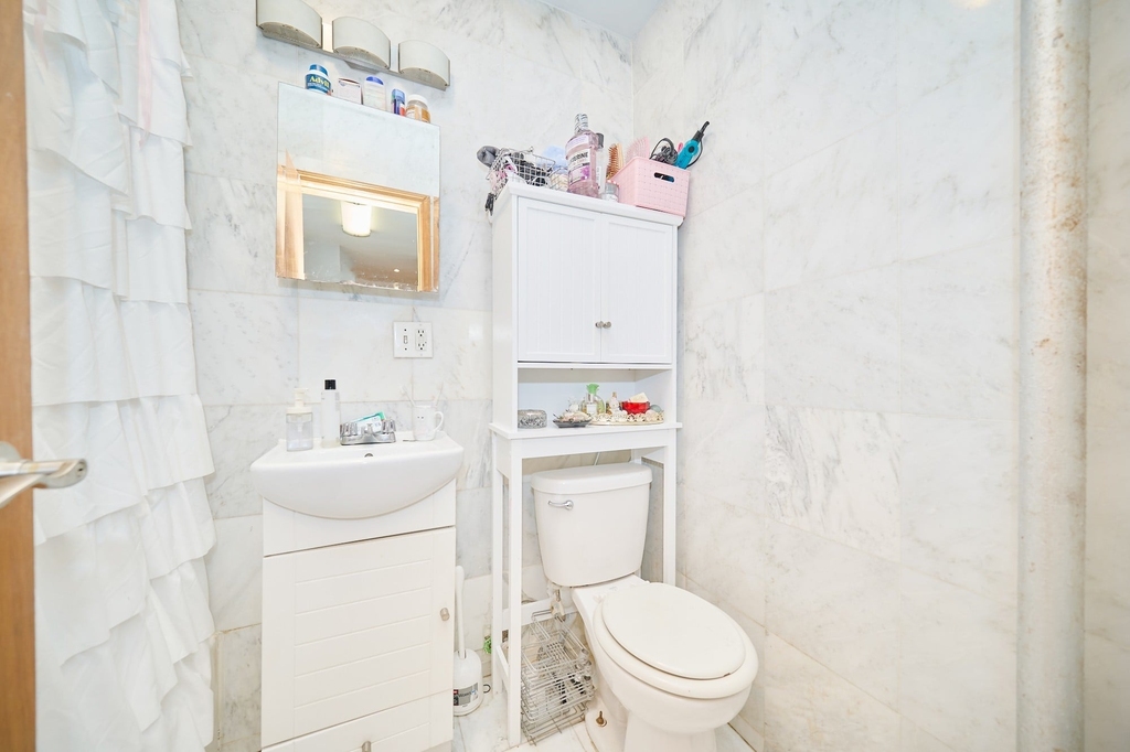 454 9th Avenue - Photo 5