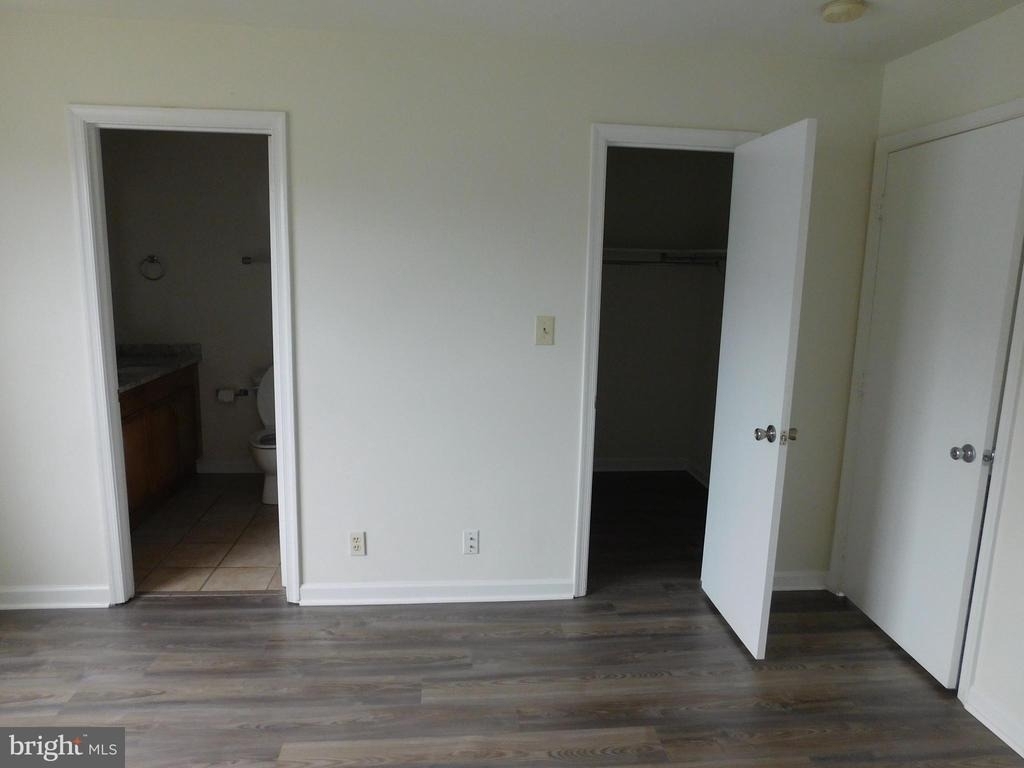 200 Dover Place - Photo 11