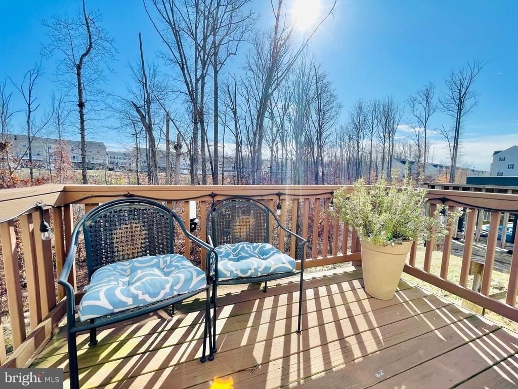 127 Streamview Drive - Photo 14