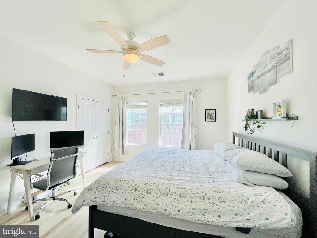 127 Streamview Drive - Photo 31