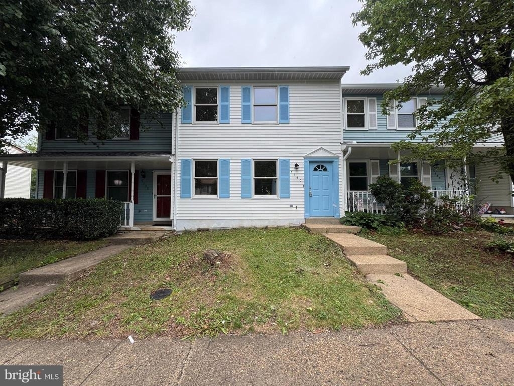 5140 Redbud Road - Photo 0