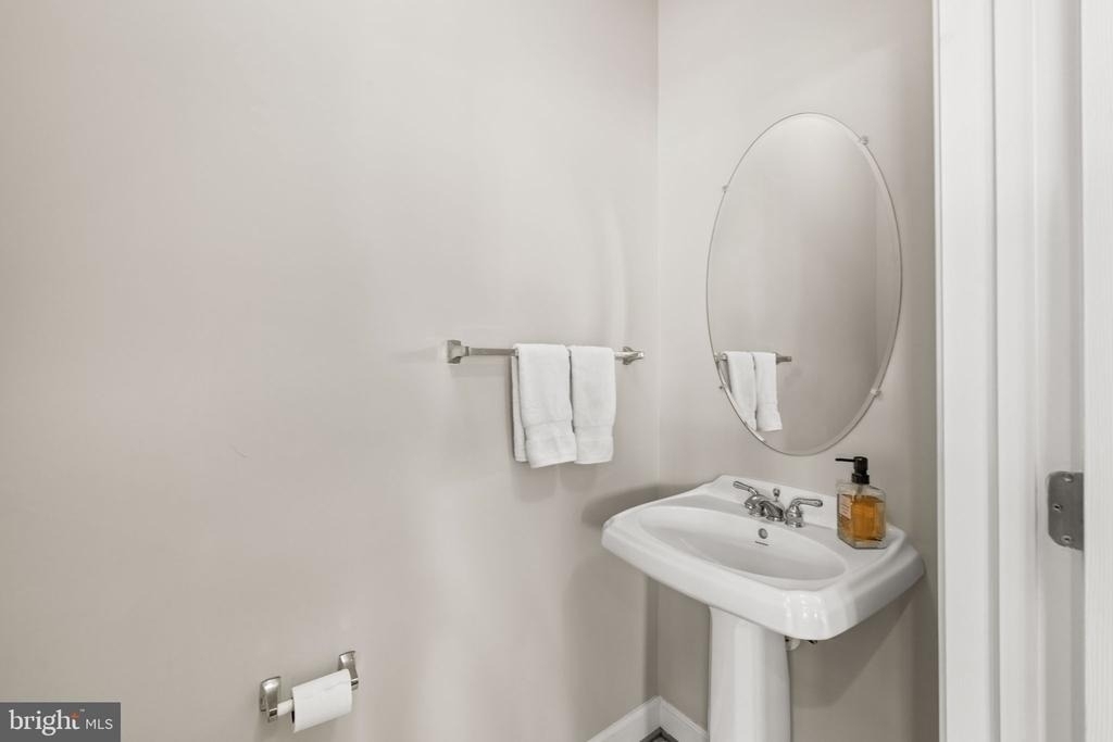 810 Belmont Bay Drive - Photo 19