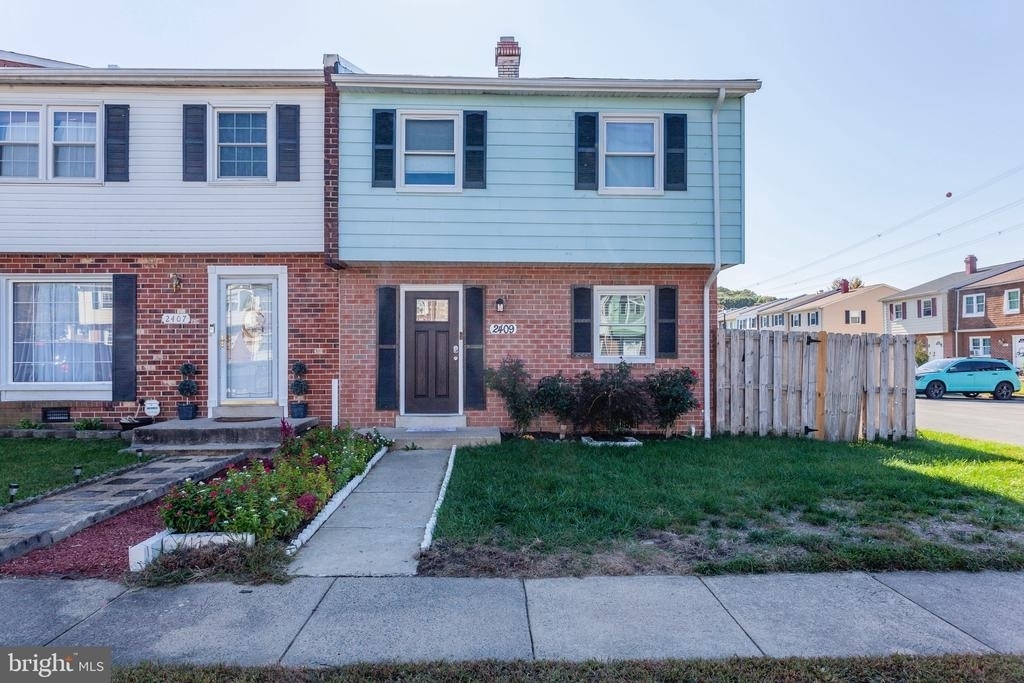 2409 Kilpatrick Place - Photo 2