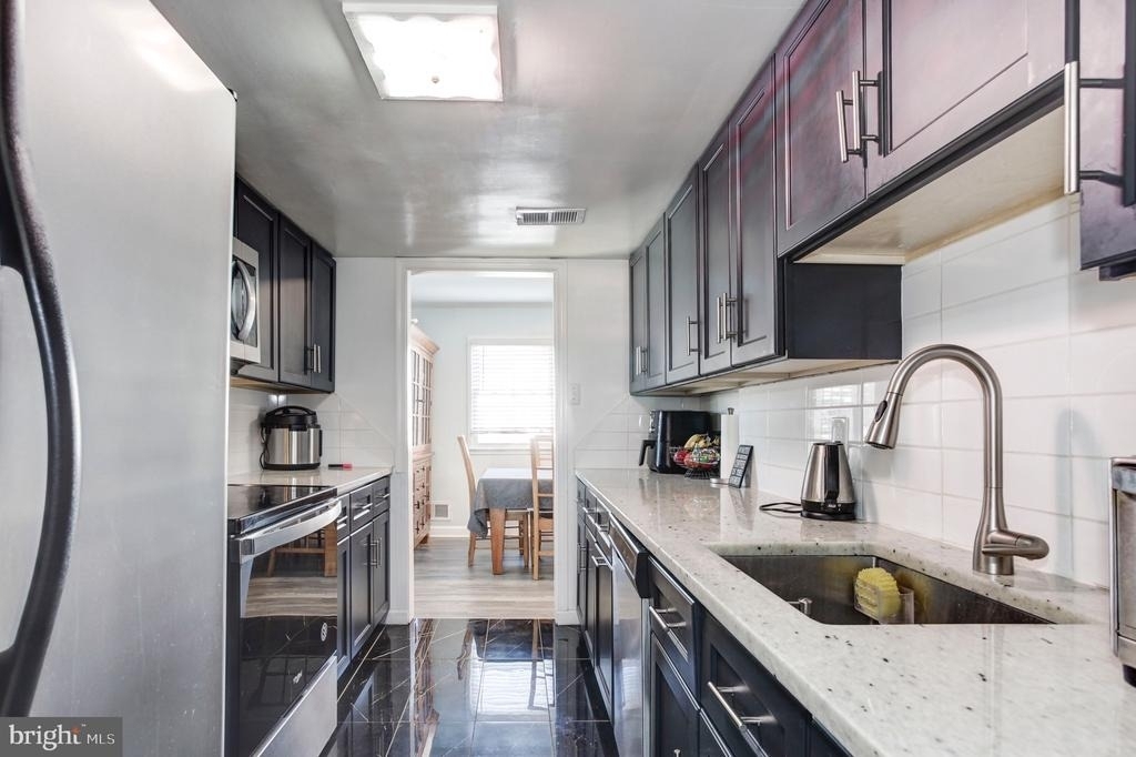 2409 Kilpatrick Place - Photo 13