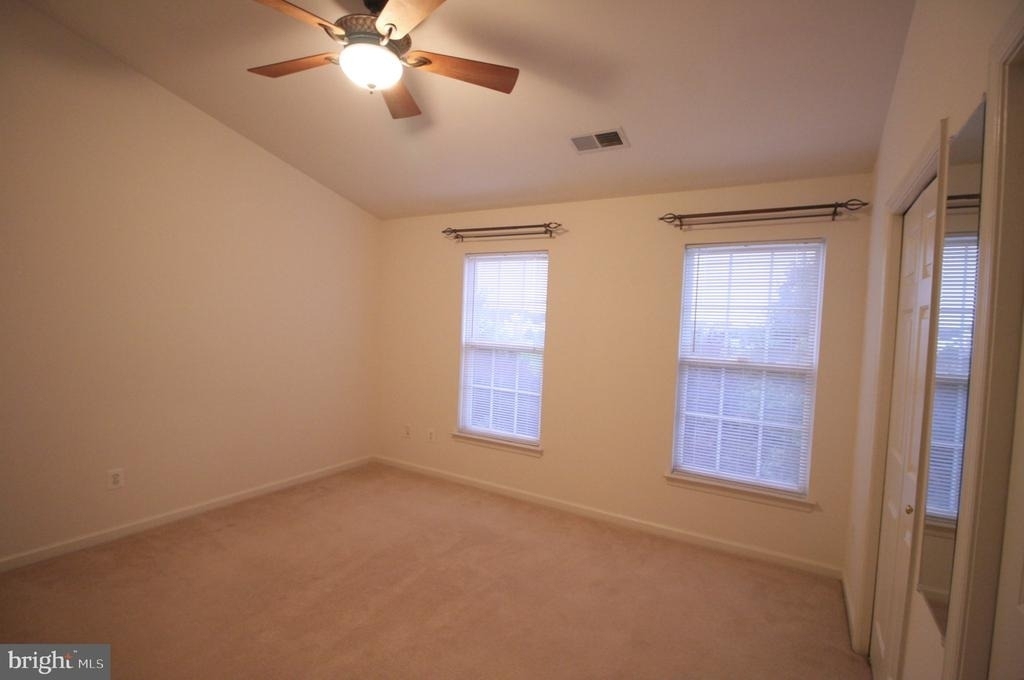44501 Potter Terrace - Photo 26