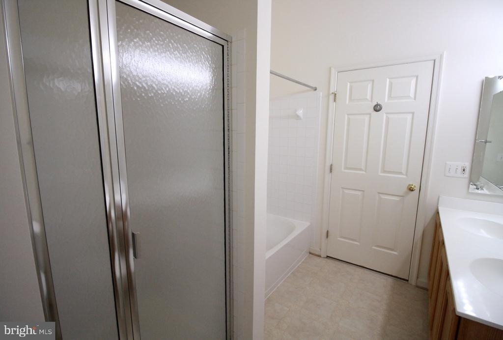 44501 Potter Terrace - Photo 25