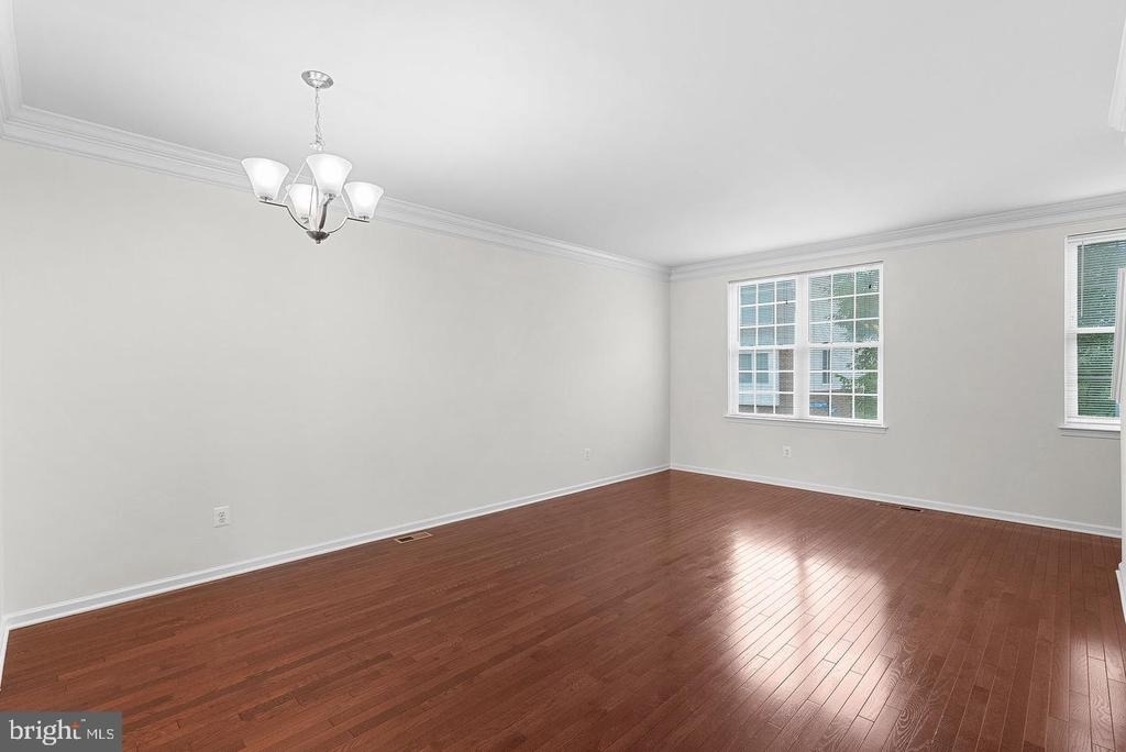 42814 Eggleston Terrace - Photo 1