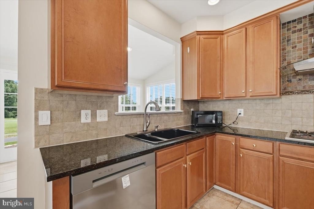 20242 Hidden Creek Court - Photo 18