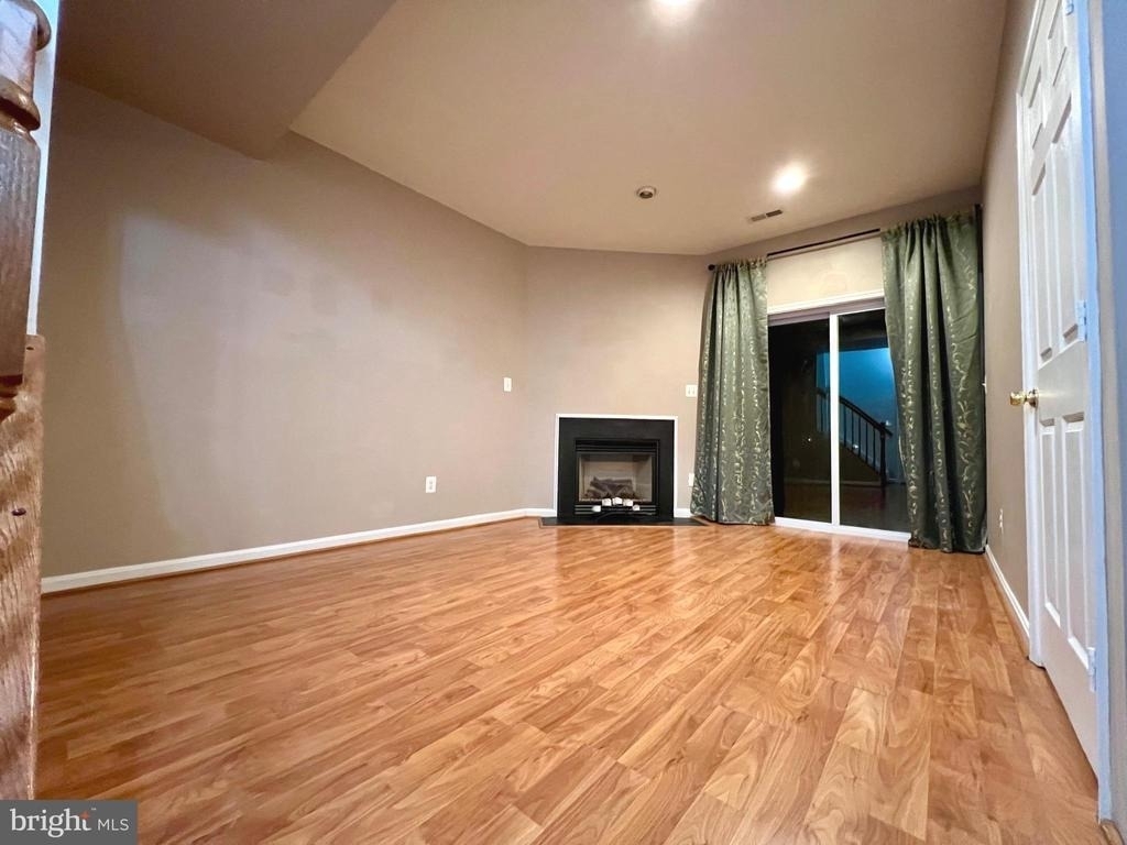 21831 Ladyslipper Square - Photo 40