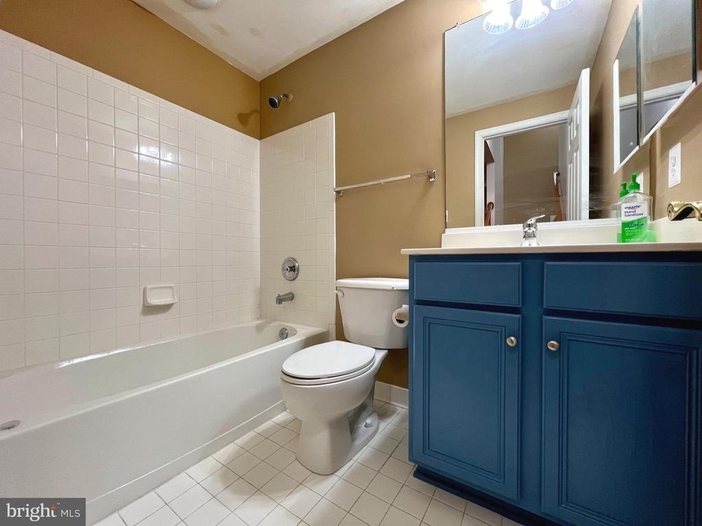 21831 Ladyslipper Square - Photo 44