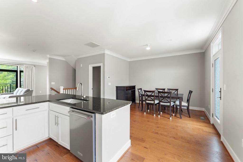 19286 Winmeade Drive - Photo 16