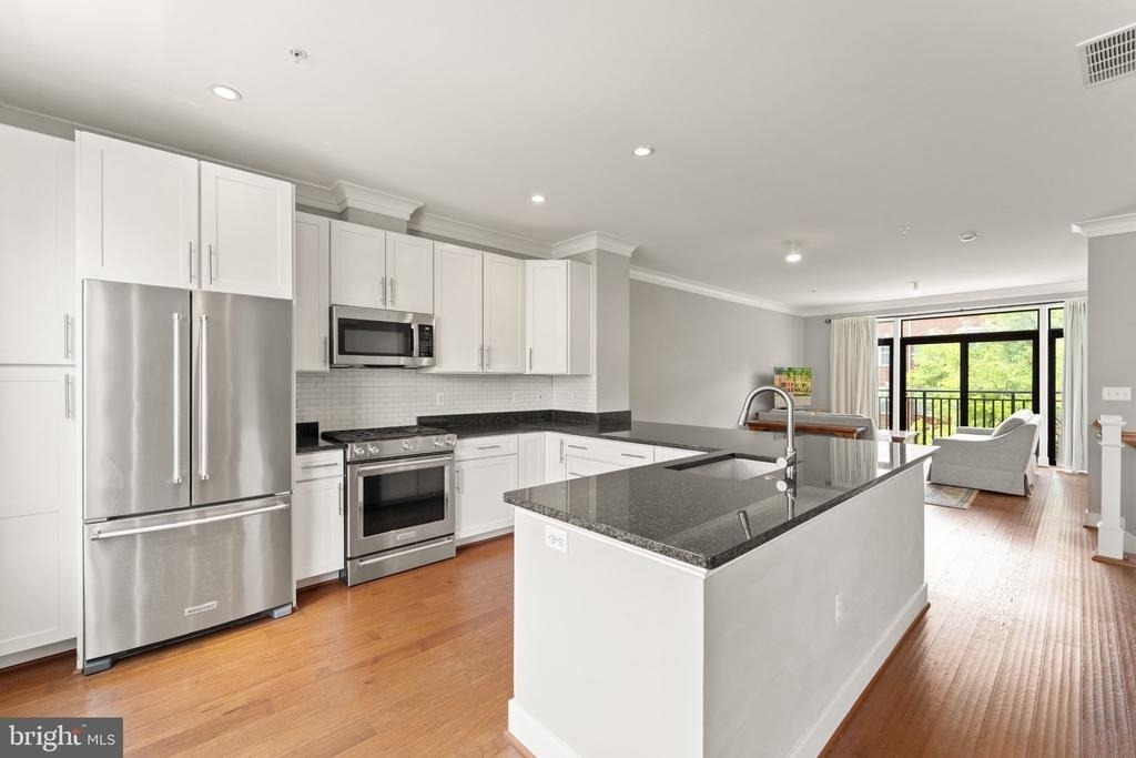 19286 Winmeade Drive - Photo 14
