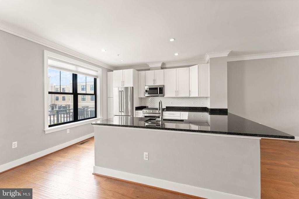 19286 Winmeade Drive - Photo 13