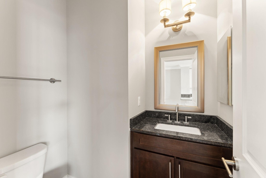 19286 Winmeade Drive - Photo 21