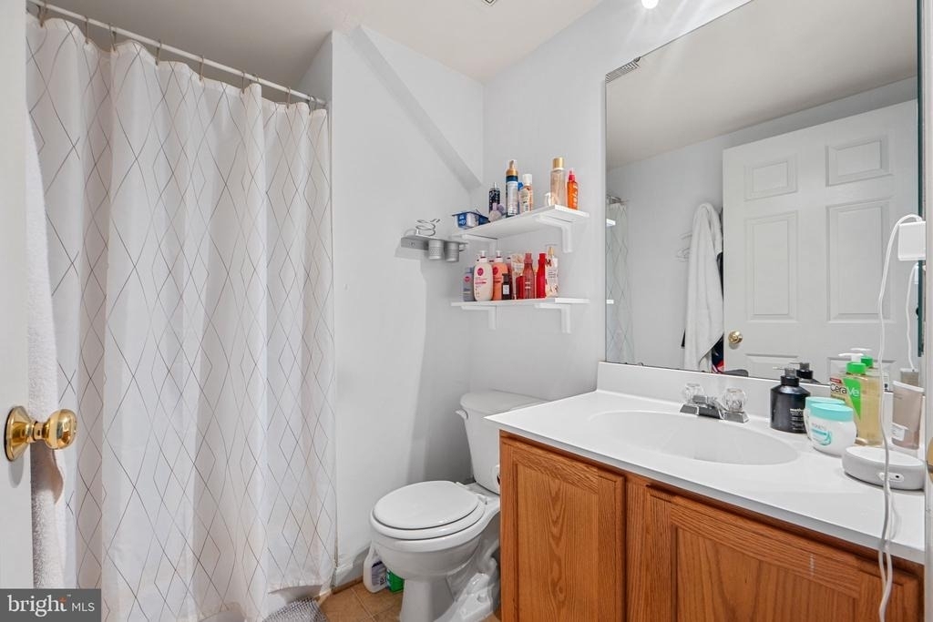 44481 Watertown Terrace - Photo 11