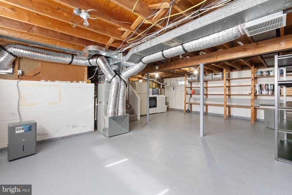 1805 Ingemar Court - Photo 22