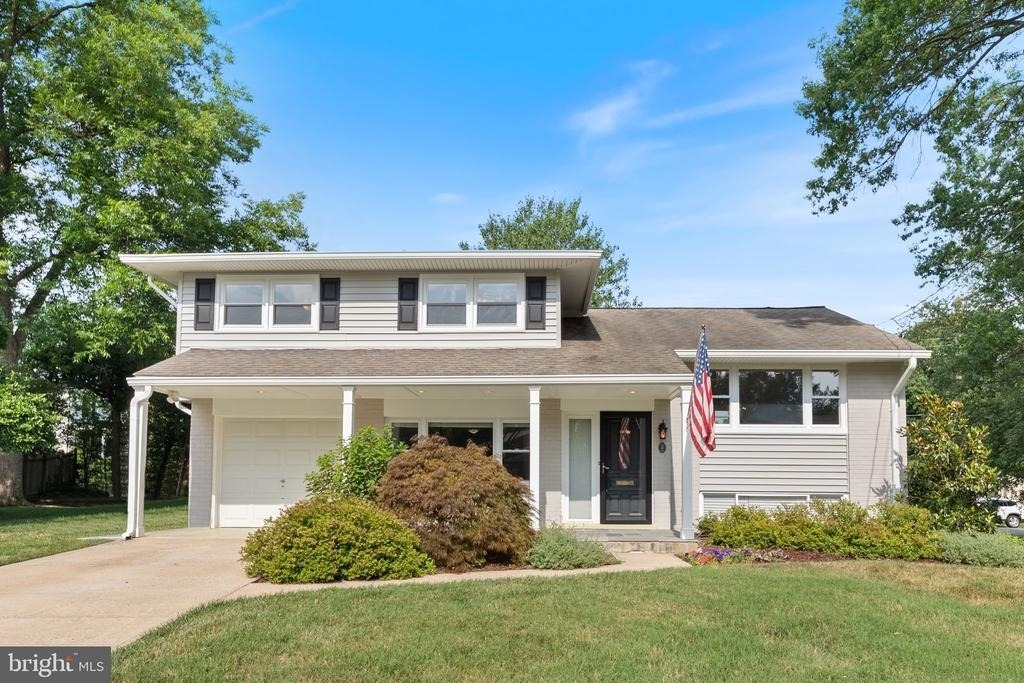 1805 Ingemar Court - Photo 0