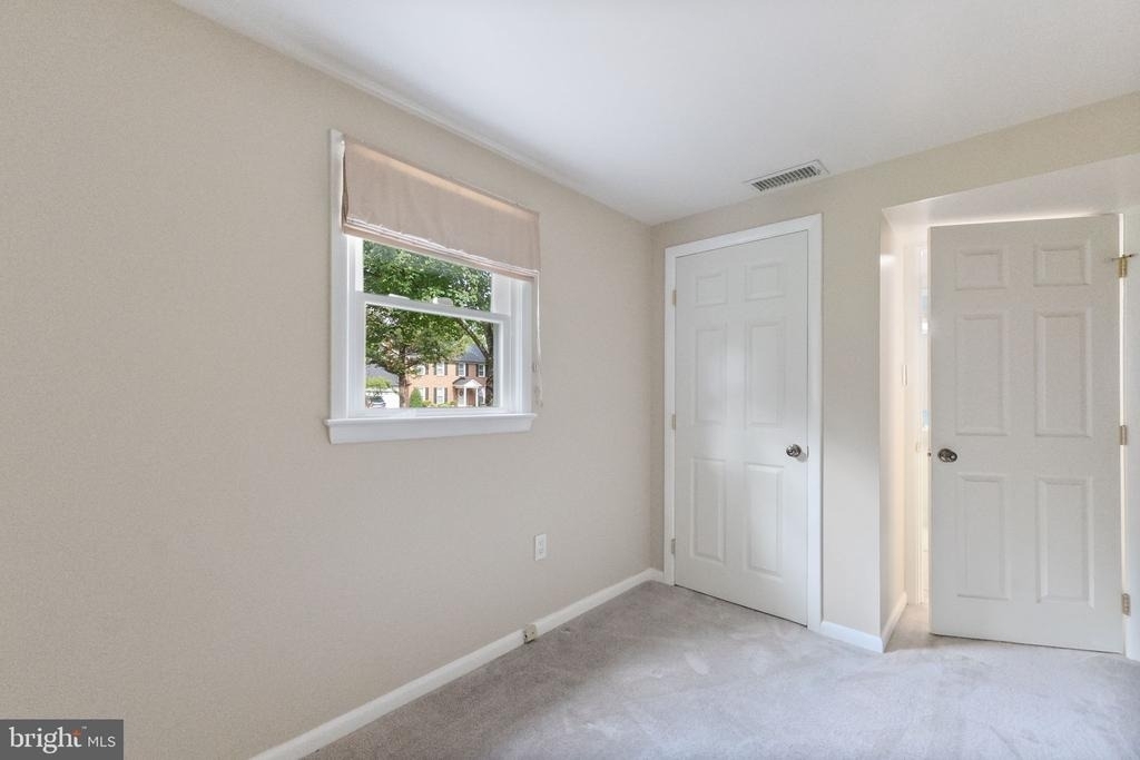 1805 Ingemar Court - Photo 12