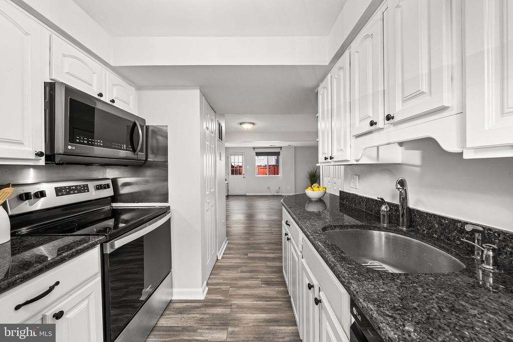 8607 Kenosha Court - Photo 7