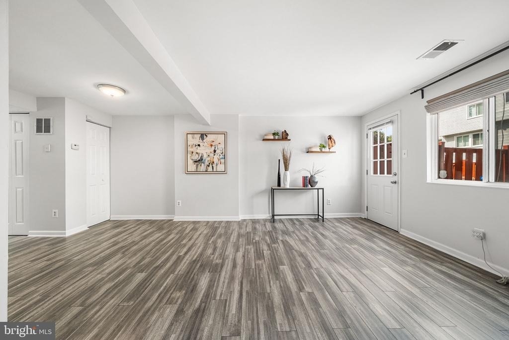 8607 Kenosha Court - Photo 9