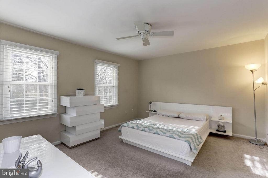 6069 Crown Royal Circle - Photo 13