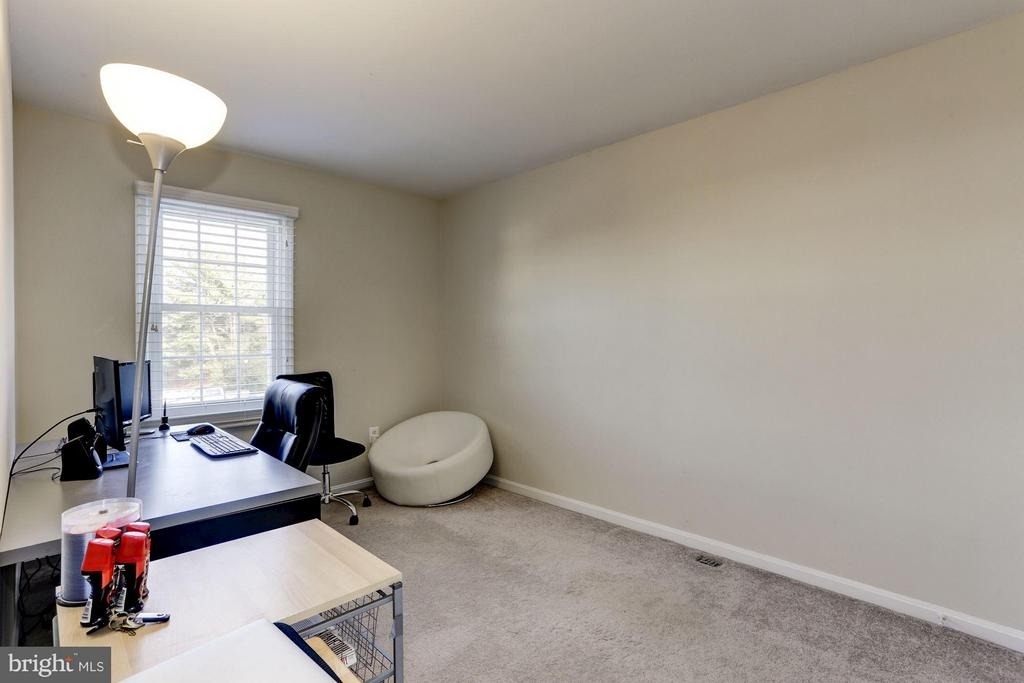6069 Crown Royal Circle - Photo 16