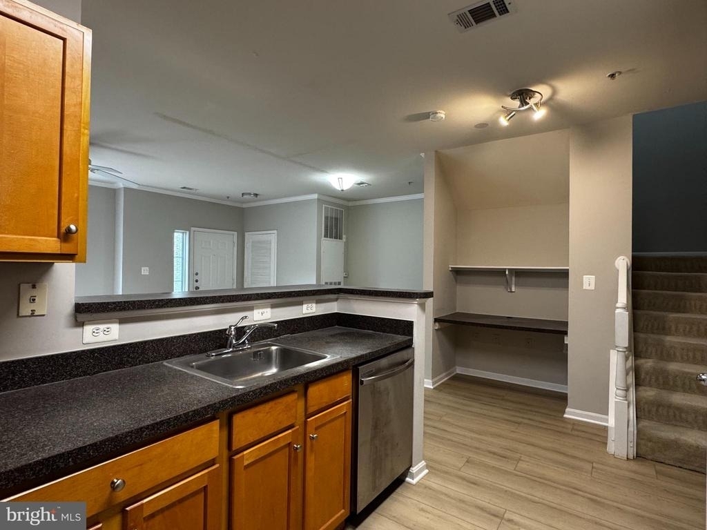 5136 Brittney Elyse Circle - Photo 15