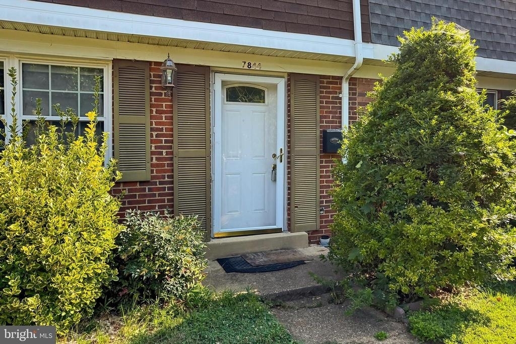 7844 Snead Lane - Photo 2