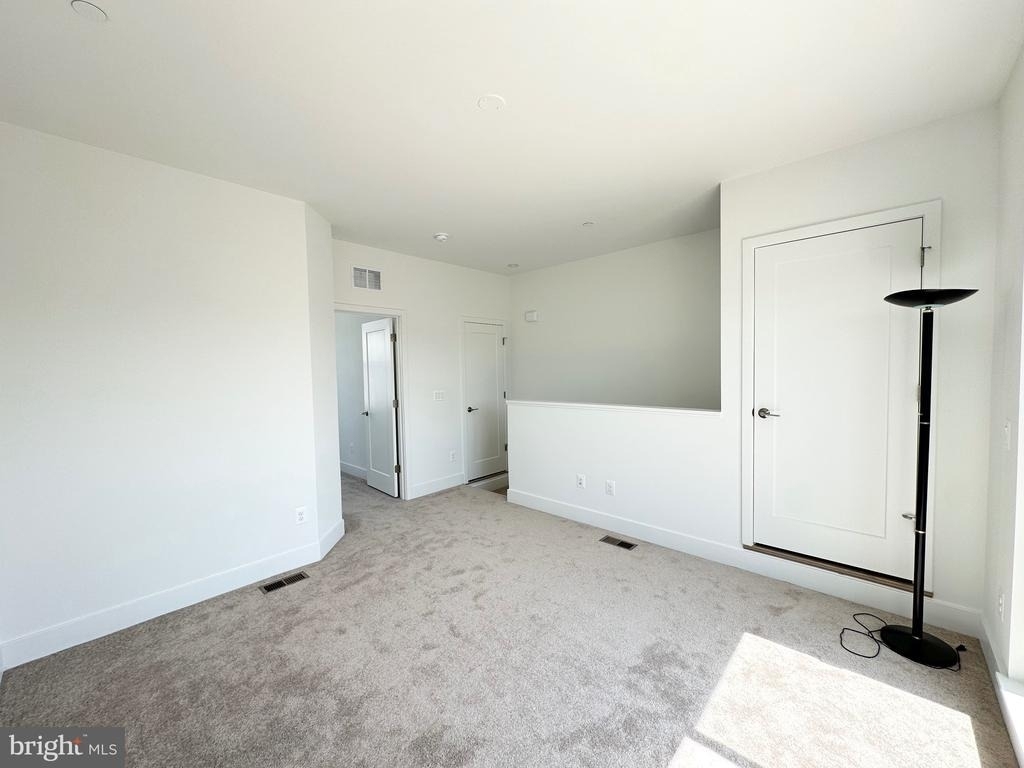 2081 Tysons Ridgeline Road - Photo 8