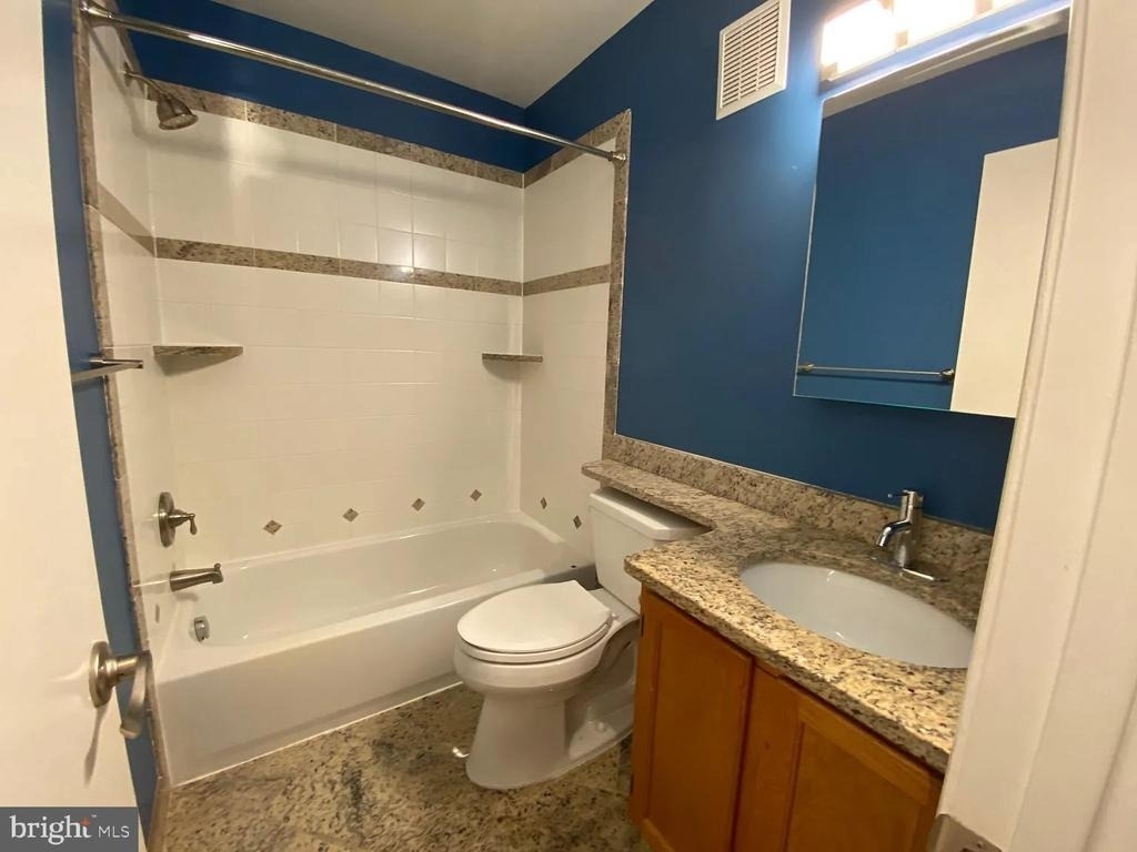 12284 Wye Oak Commons Circle - Photo 13