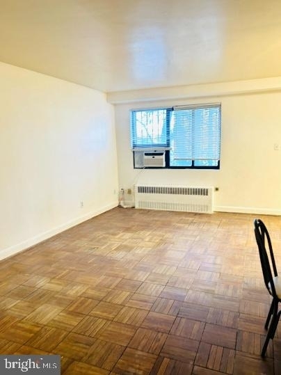 1577 N Colonial Terrace - Photo 4